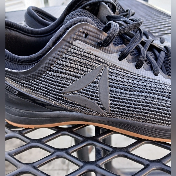 Reebok Nano Black and Gray Training Sneakers Size 6 - Picture 2 of 5